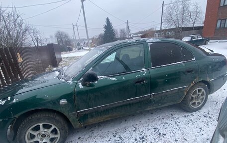 Mitsubishi Carisma I, 2000 год, 115 000 рублей, 2 фотография