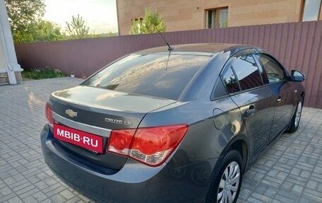 Chevrolet Cruze II, 2011 год, 760 000 рублей, 3 фотография