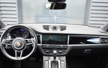 Porsche Macan I рестайлинг, 2021 год, 4 700 000 рублей, 9 фотография