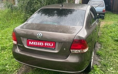 Volkswagen Polo VI (EU Market), 2014 год, 900 000 рублей, 2 фотография