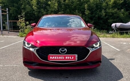 Mazda 3, 2019 год, 1 700 000 рублей, 3 фотография
