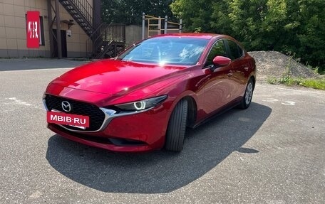 Mazda 3, 2019 год, 1 700 000 рублей, 2 фотография