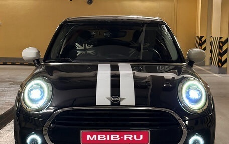 MINI Hatch, 2020 год, 2 350 000 рублей, 1 фотография
