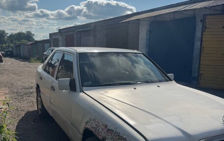 Mercedes-Benz E-Класс, 1992 год, 125 000 рублей, 4 фотография