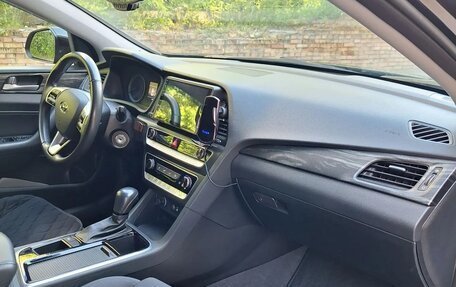Hyundai Sonata VII, 2018 год, 2 200 000 рублей, 3 фотография