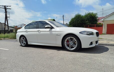 BMW 5 серия, 2016 год, 2 200 000 рублей, 15 фотография