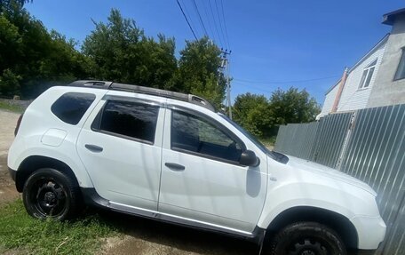 Renault Duster I рестайлинг, 2017 год, 850 000 рублей, 2 фотография