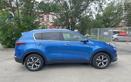 KIA Sportage IV рестайлинг, 2018 год, 2 290 000 рублей, 5 фотография