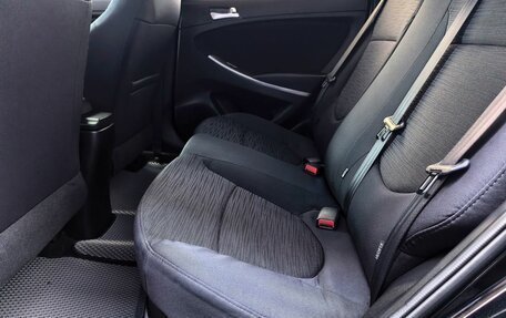 Hyundai Solaris II рестайлинг, 2015 год, 1 099 000 рублей, 18 фотография