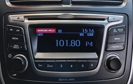 Hyundai Solaris II рестайлинг, 2015 год, 1 099 000 рублей, 9 фотография