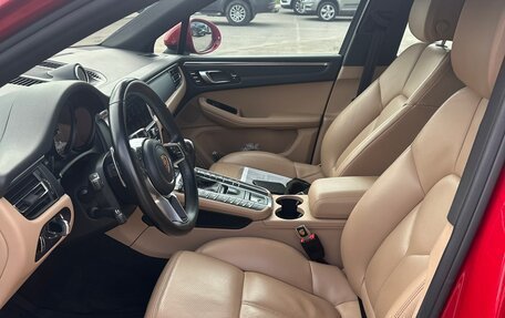 Porsche Macan I рестайлинг, 2019 год, 4 200 000 рублей, 3 фотография