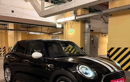 MINI Hatch, 2020 год, 2 350 000 рублей, 3 фотография
