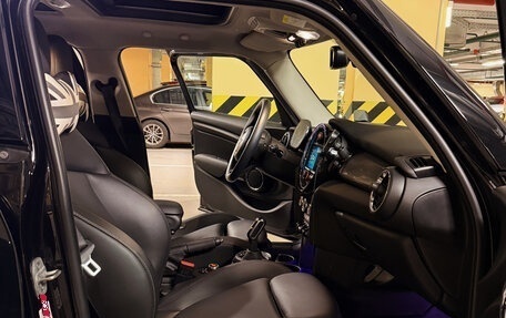 MINI Hatch, 2020 год, 2 350 000 рублей, 5 фотография