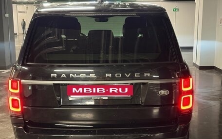 Land Rover Range Rover IV рестайлинг, 2018 год, 4 500 000 рублей, 5 фотография