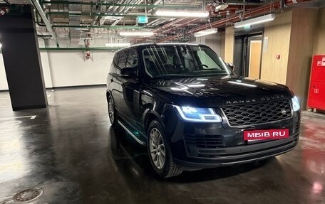 Land Rover Range Rover IV рестайлинг, 2018 год, 4 500 000 рублей, 10 фотография