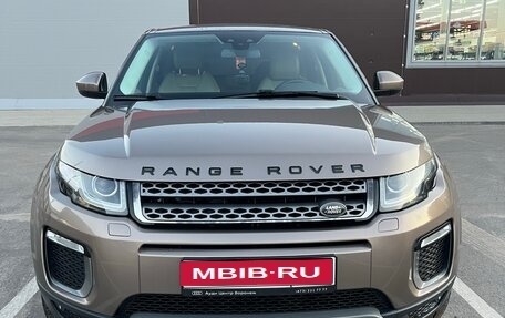 Land Rover Range Rover Evoque I, 2017 год, 2 104 000 рублей, 1 фотография