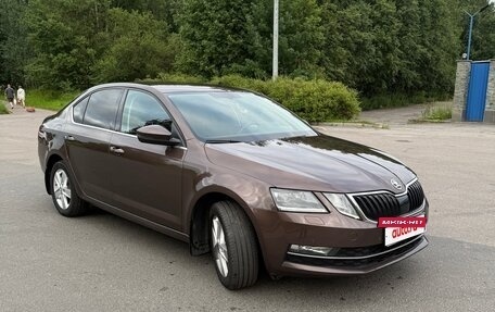 Skoda Octavia, 2018 год, 1 850 000 рублей, 3 фотография
