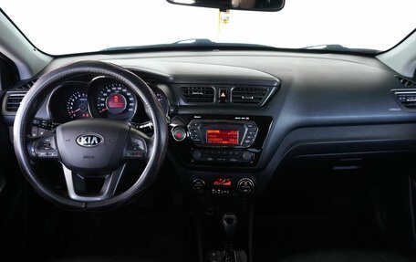 KIA Rio III рестайлинг, 2013 год, 760 000 рублей, 9 фотография