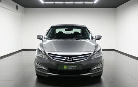 Hyundai Solaris II рестайлинг, 2015 год, 975 000 рублей, 3 фотография