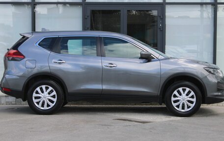 Nissan X-Trail, 2018 год, 1 890 000 рублей, 7 фотография