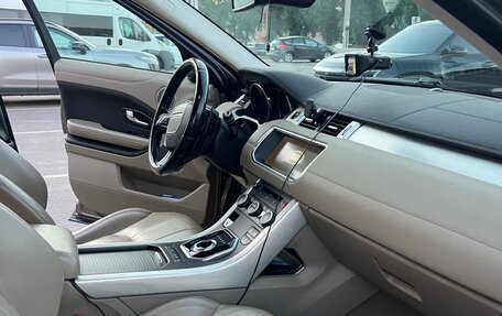 Land Rover Range Rover Evoque I, 2017 год, 2 104 000 рублей, 9 фотография