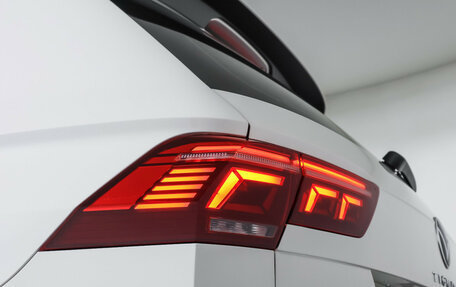 Volkswagen Tiguan II, 2022 год, 3 990 000 рублей, 24 фотография