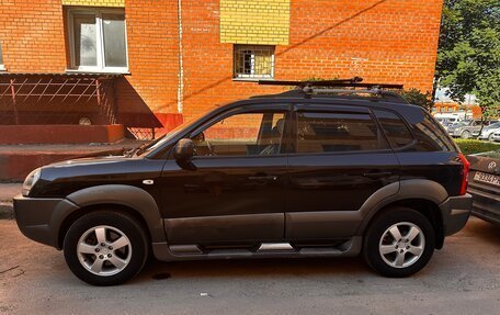 Hyundai Tucson III, 2008 год, 1 000 000 рублей, 1 фотография