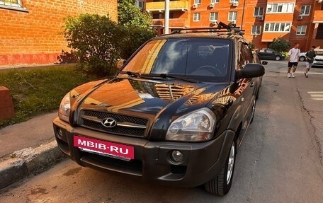Hyundai Tucson III, 2008 год, 1 000 000 рублей, 2 фотография