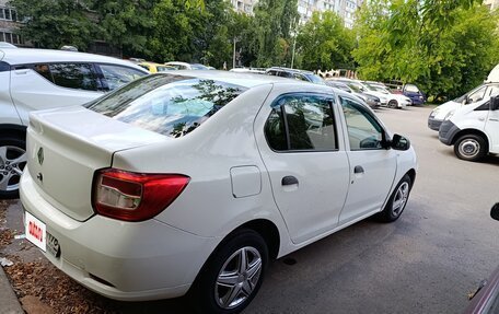 Renault Logan II, 2016 год, 480 000 рублей, 11 фотография
