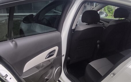 Chevrolet Cruze II, 2013 год, 799 000 рублей, 10 фотография