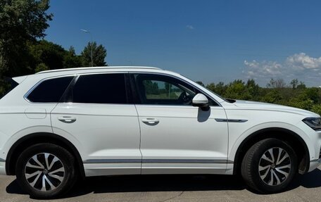 Volkswagen Touareg III, 2020 год, 4 970 000 рублей, 7 фотография