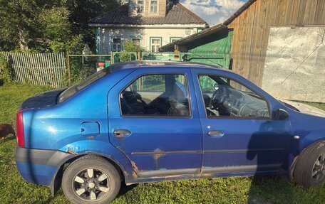 Renault Logan I, 2006 год, 120 000 рублей, 6 фотография