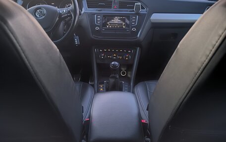Volkswagen Tiguan II, 2017 год, 1 564 000 рублей, 6 фотография