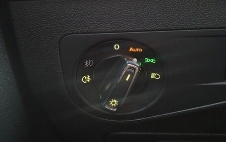 Volkswagen Tiguan II, 2017 год, 1 564 000 рублей, 8 фотография