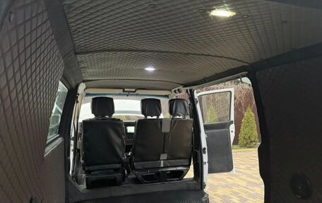 Volkswagen Transporter T4, 2001 год, 757 300 рублей, 6 фотография