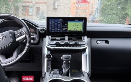 Toyota Land Cruiser, 2023 год, 10 190 000 рублей, 6 фотография