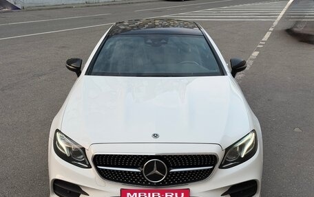 Mercedes-Benz E-Класс, 2017 год, 4 699 999 рублей, 12 фотография