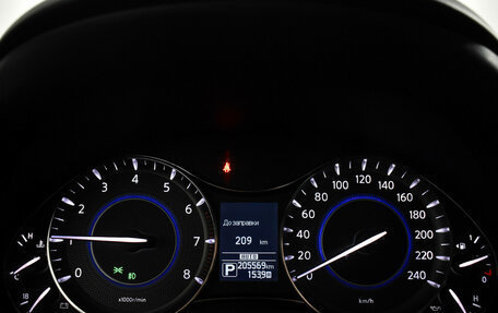Infiniti QX80 I рестайлинг, 2014 год, 2 290 000 рублей, 23 фотография