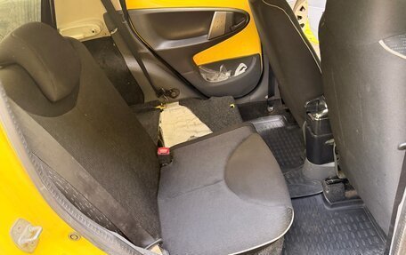 Peugeot 107 I рестайлинг, 2009 год, 250 000 рублей, 9 фотография