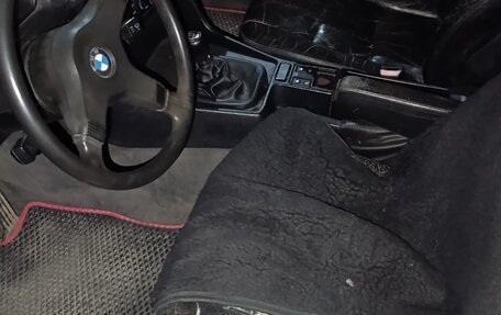 BMW 5 серия, 1989 год, 300 000 рублей, 4 фотография