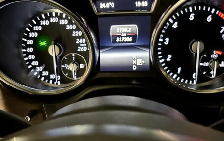 Mercedes-Benz GL-Класс, 2013 год, 2 850 000 рублей, 17 фотография
