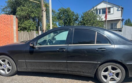 Mercedes-Benz C-Класс, 2005 год, 440 000 рублей, 8 фотография