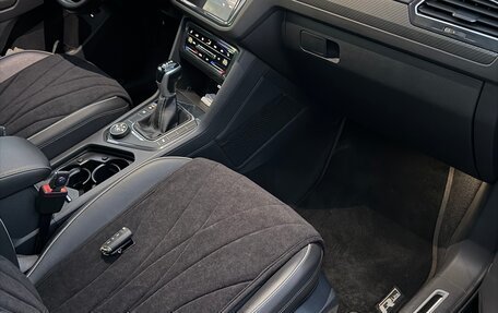 Volkswagen Tiguan II, 2021 год, 3 000 000 рублей, 15 фотография