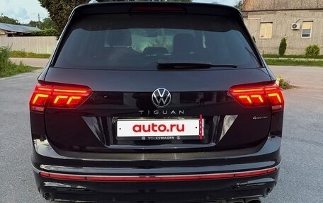 Volkswagen Tiguan II, 2021 год, 3 000 000 рублей, 12 фотография