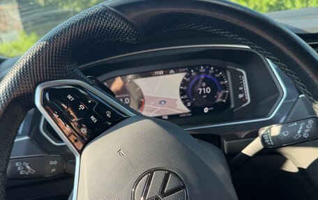 Volkswagen Tiguan II, 2021 год, 3 000 000 рублей, 20 фотография