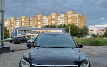 Volkswagen Tiguan I, 2009 год, 990 000 рублей, 3 фотография