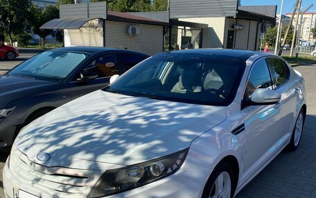 KIA K5 I рестайлинг, 2011 год, 840 000 рублей, 6 фотография