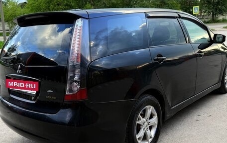 Mitsubishi Grandis, 2004 год, 480 000 рублей, 9 фотография