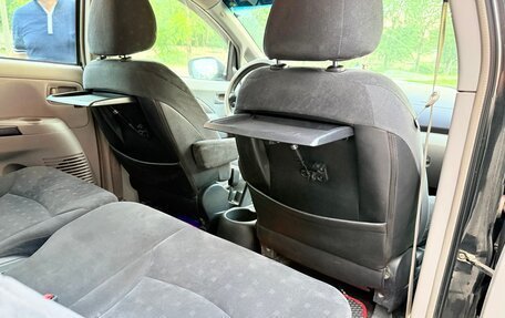 Mitsubishi Grandis, 2004 год, 480 000 рублей, 23 фотография