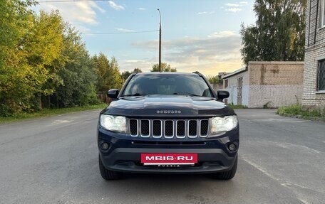 Jeep Compass I рестайлинг, 2012 год, 990 000 рублей, 2 фотография